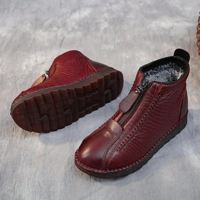 Nezklouzavé boty z umělé kůže: elegance a bezpečnost každý den