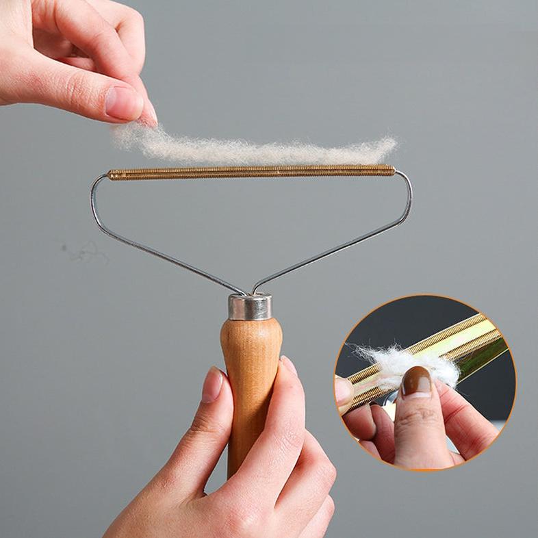 Eliminate pet hair in one pass