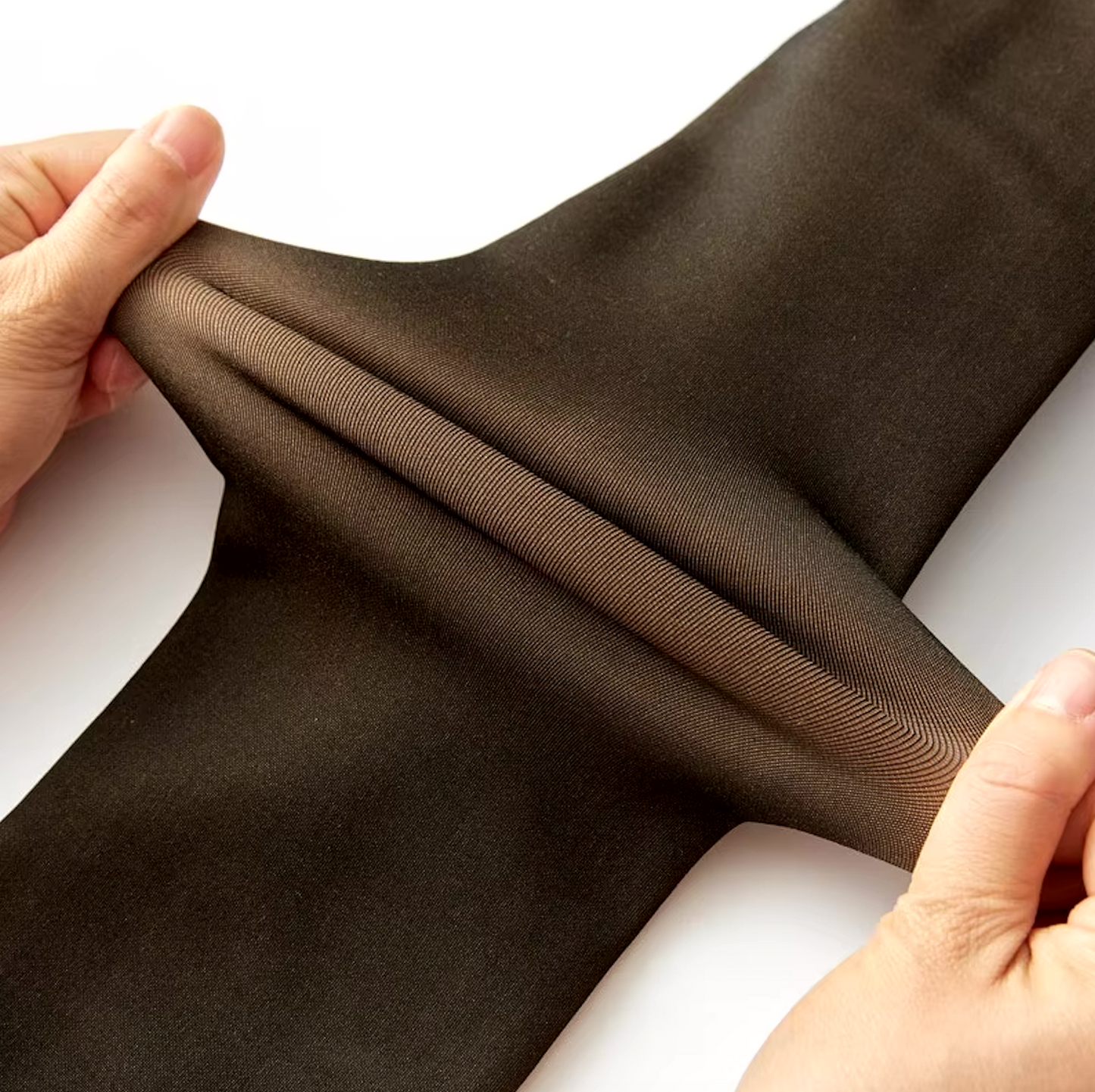 The transparent polar tights